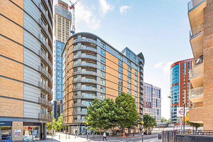 2 Bedroom Flat To Rent In Victoria Road, Victoria Road, W3