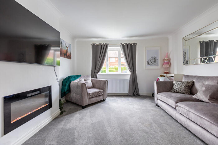 3 Bedroom Semi-Detached House For Sale In Wray Crescent, Preston, PR4