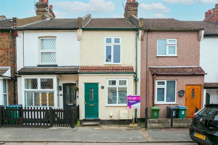 2 Bedroom Terraced House To Rent In York Road, Watford, Hertfordshire, WD18