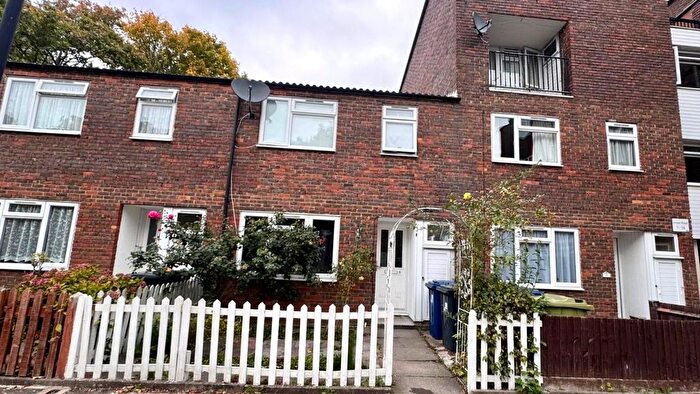 4 Bedroom Terraced House For Sale In Union Road, Northolt, UB5