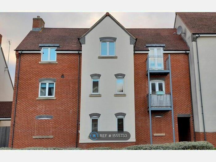 2 Bedroom Flat To Rent In Mazurek Way, Swindon, SN25