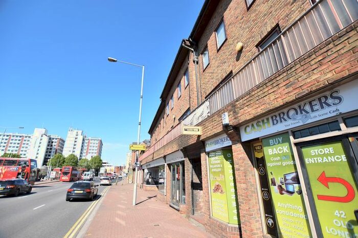 1 Bedroom Flat To Rent In Old London Road, Kingston Upon Thames, KT2