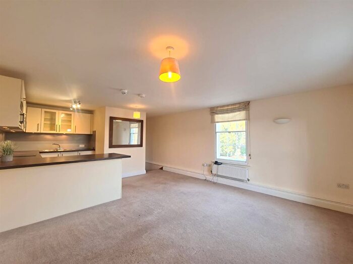 2 Bedroom Flat To Rent In Flat, Old Paper Mill, Ditton Walk, Cambridge, CB5