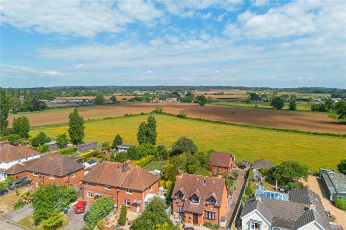 4 Bedroom Detached House For Sale In Yard Lane, Bromham, Chippenham, Wiltshire, SN15