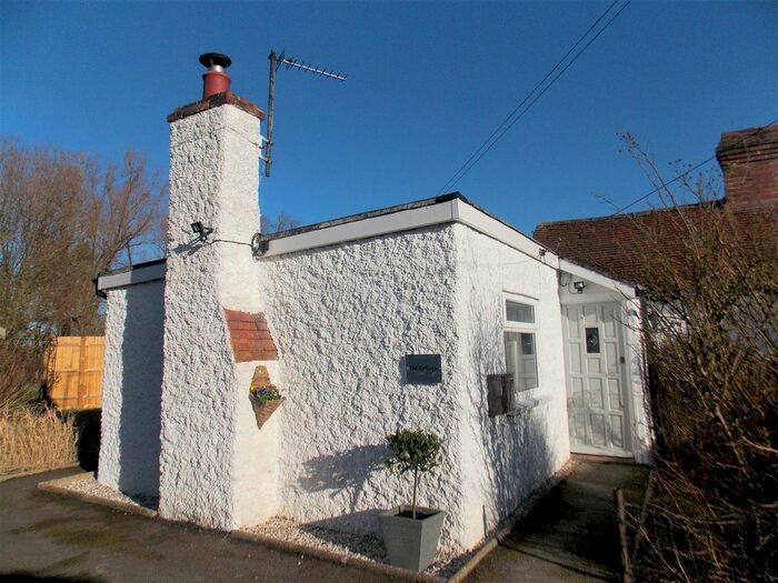 1 Bedroom Detached House To Rent In Bethersden, Ashford, TN26