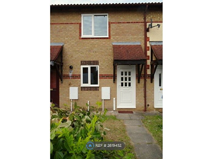 2 Bedroom Terraced House To Rent In Spruce Drive, Bicester, OX26