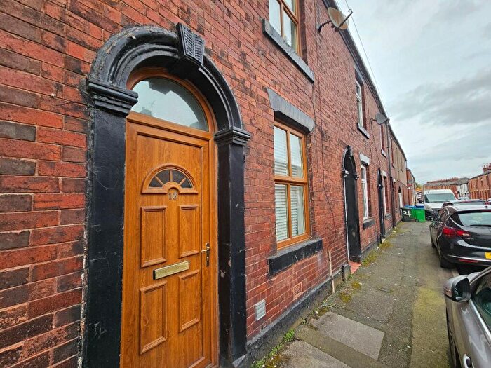 2 Bedroom Terraced House To Rent In Newchurch Street, Rochdale, OL11