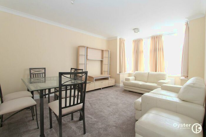 3 Bedroom Apartment To Rent In Montgomery Road, Edgware, HA8