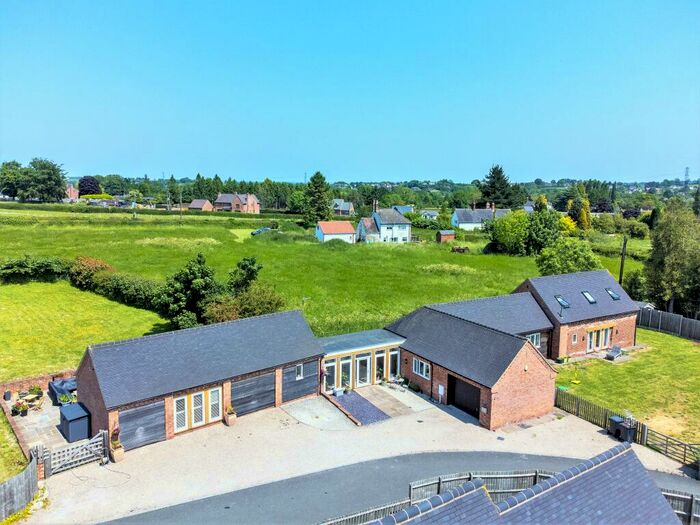 5 Bedroom Barn Conversion To Rent In The Martins, Coleorton, LE67