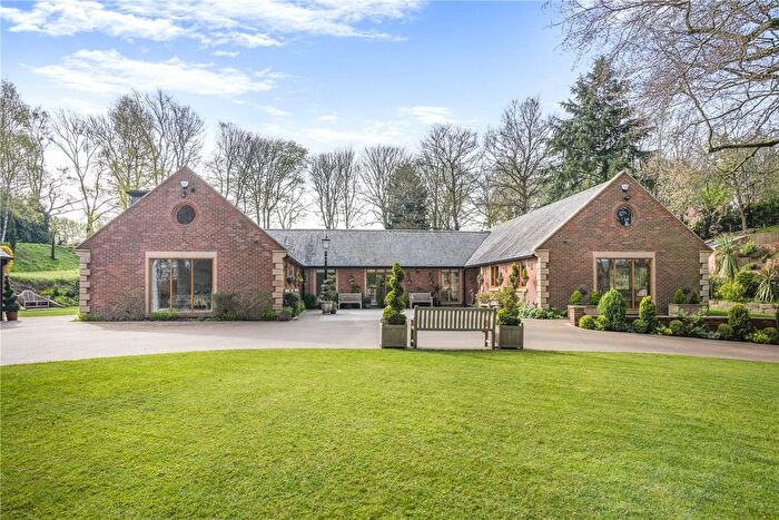 5 Bedroom Detached House For Sale In Barnsley Road, Newmillerdam, Wakefield, West Yorkshire, WF2