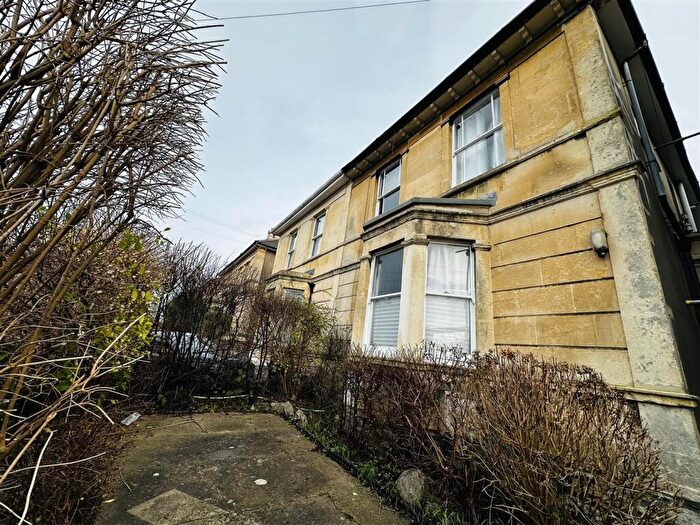 5 Bedroom Terraced House To Rent In B North Road, PC02