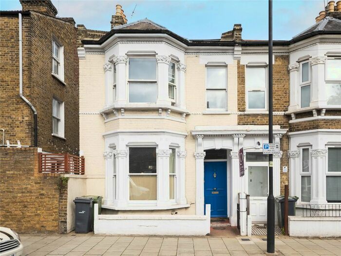 Houses for sale in Brixton Hill, SW2, Greater London