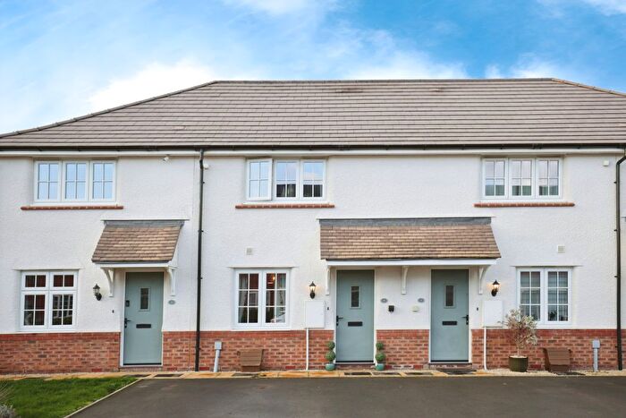 2 Bedroom Terraced House For Sale In Willow Way, Stratford-Upon-Avon, Warwickshire, CV37