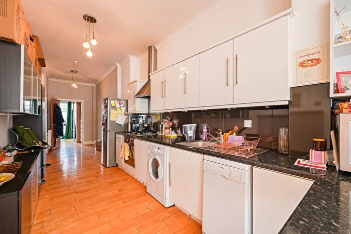 1 Bedroom Flat To Rent In Penton Street, Angel, London, N1