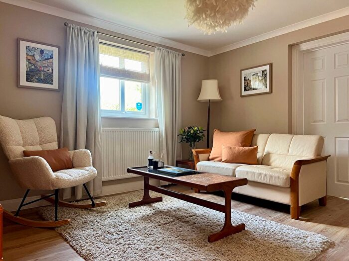 2 Bedroom Flat To Rent In Frome, BA11
