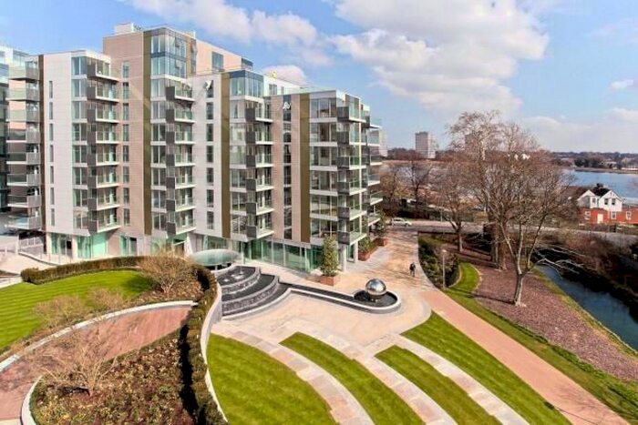 1 Bedroom Flat To Rent In Kingly House, Woodberry Down, Finsbury Park, London, N4