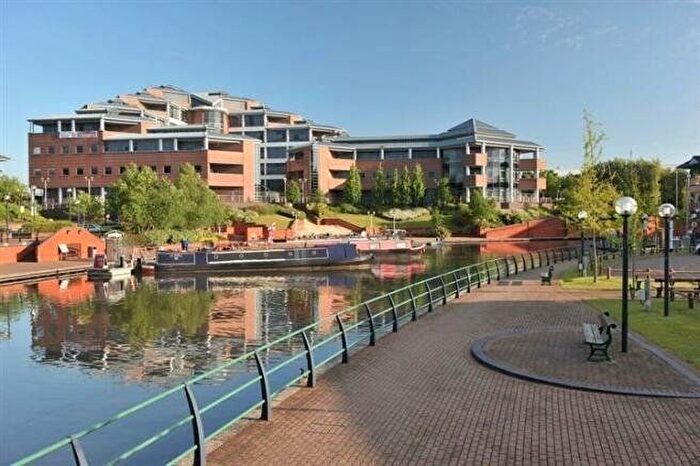1 Bedroom Flat To Rent In Landmark, Waterfront West, Brierley Hill, DY5