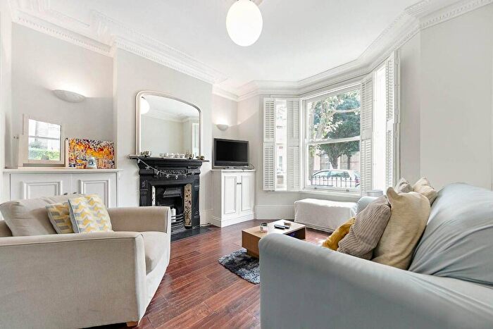 4 Bedroom House For Sale In Eccles Road, Battersea, London, SW11
