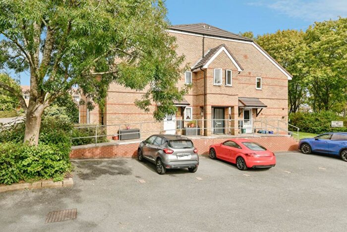 1 Bedroom Flat For Sale In Bradman Way, Stevenage, Hertfordshire, SG1