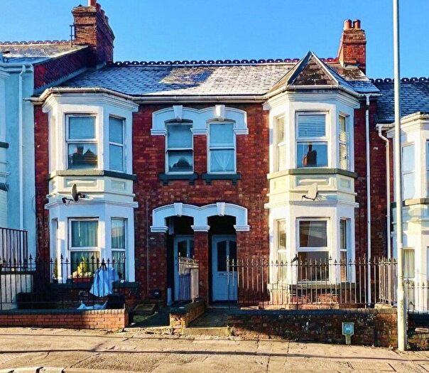 1 Bedroom Apartment To Rent In Victoria Road, Swindon, Wiltshire, SN1