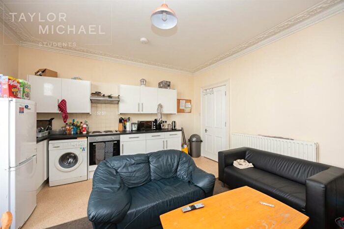 4 Bedroom Terraced House To Rent In Chesham Road, Brighton, BN2