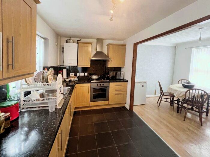 3 Bedroom Detached House For Sale In Winterfield Drive, Middle Hulton, BL3