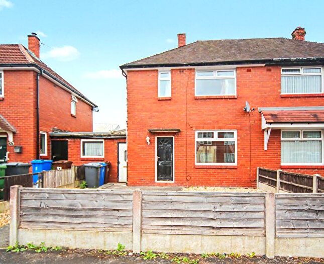 3 Bedroom Semi-Detached House For Sale In Howard Street, Wigan, WN5