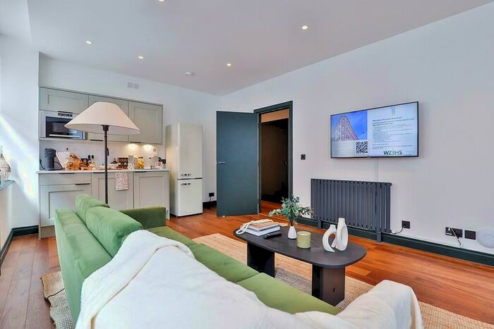 2 Bedroom Flat To Rent In Dantzic Street, Manchester, M4