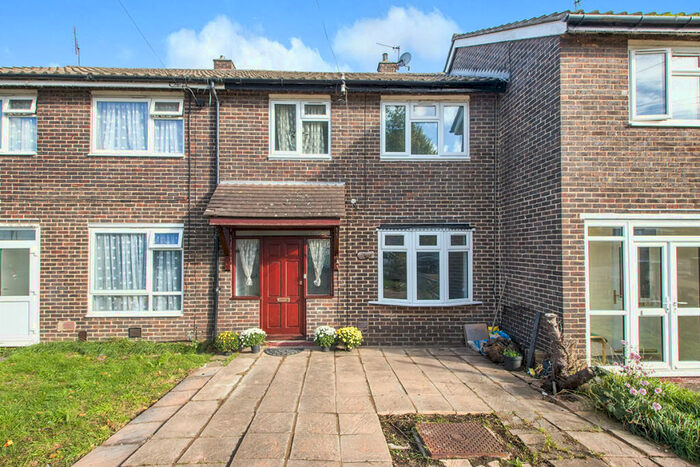 3 Bedroom Terraced House To Rent In Church Manorway, London, SE2