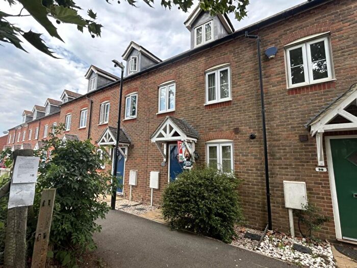 3 Bedroom Terraced House For Sale In Brampton Field, Ditton, Aylesford, ME20