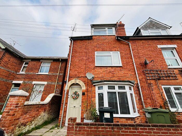 1 Bedroom Maisonette To Rent In A Berkeley Road, Newbury, RG14