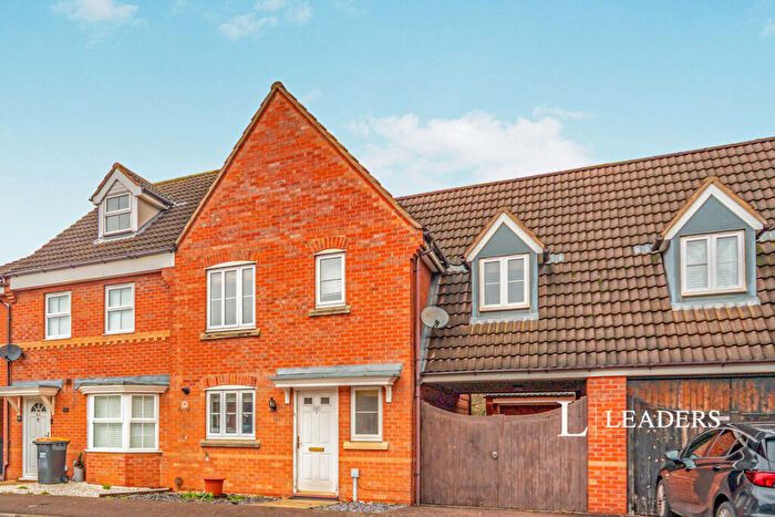 3 Bedroom House To Rent In Sandleford Drive, Elstow, Bedford, MK42