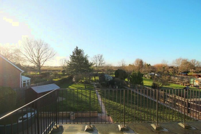 4 Bedroom Detached House For Sale In Eastgate, Deeping St James, PE6