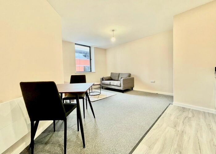 1 Bedroom Apartment To Rent In Sandringham House, Windsor Street, M5
