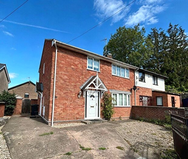 4 Bedroom Semi Detached House For Sale In Dockham Road, Cinderford, GL14