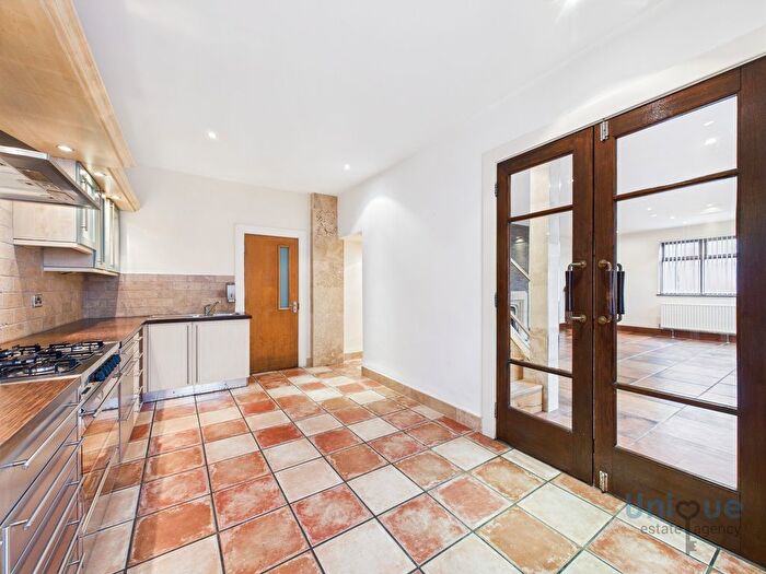 2 Bedroom Detached House To Rent In Church Road, Lytham St. Annes, Lancashire, FY8