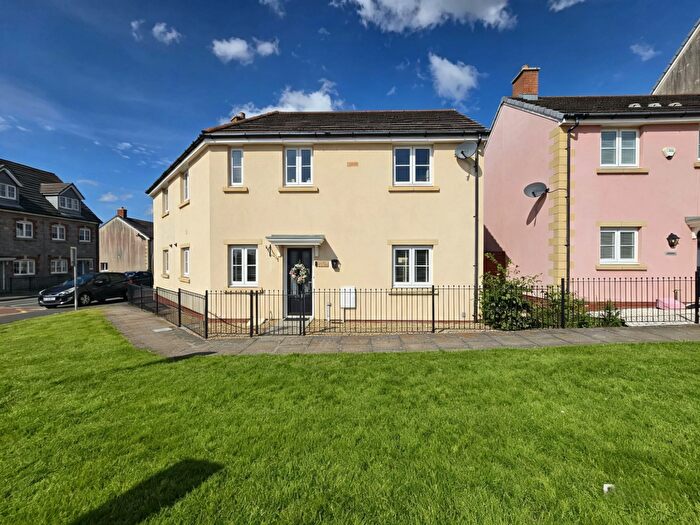 3 Bedroom Semi Detached House For Sale In Ffordd Yr Hebog, Coity, CF35