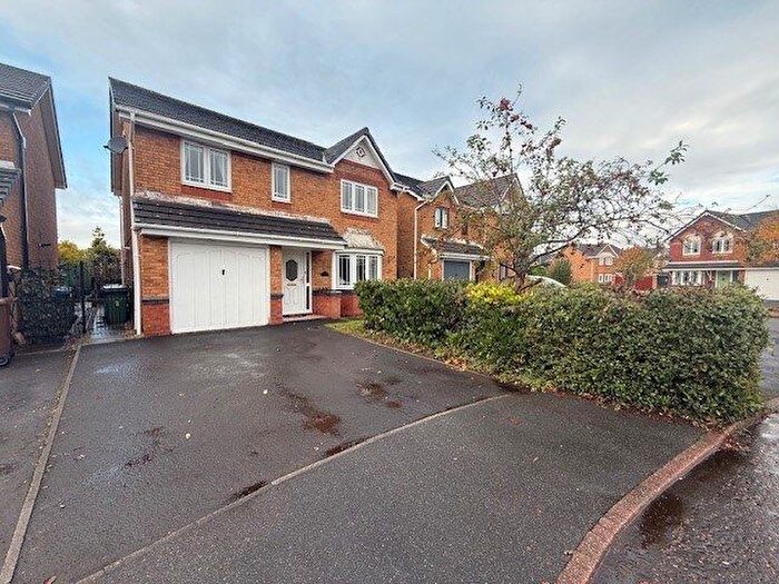4 Bedroom Detached House To Rent In Monyash View, Hindley, WN2
