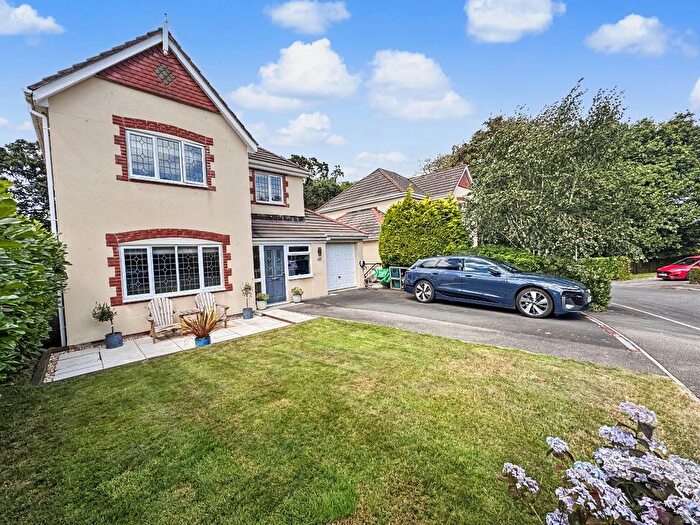 4 Bedroom Detached House For Sale In Upcott Valley, Okehampton, EX20