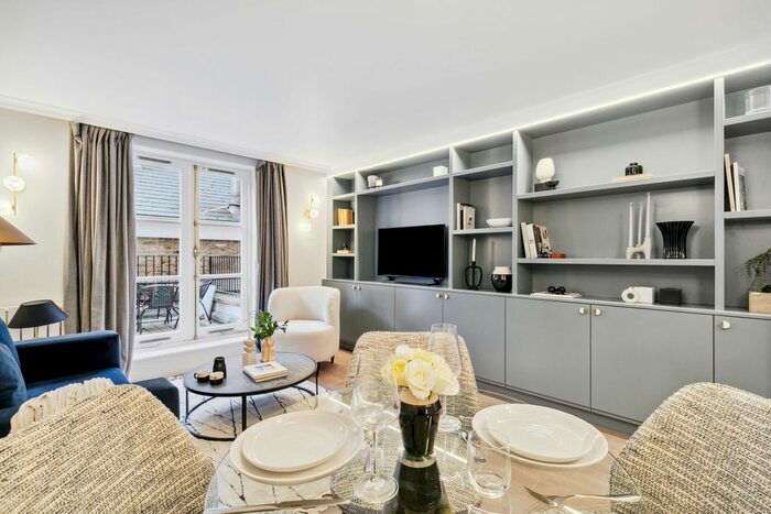 1 Bedroom Flat To Rent In Courtfield Gardens, London, SW5