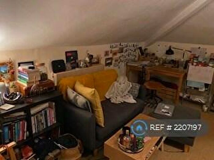 1 Bedroom Flat To Rent In Cotham Road, Bristol, BS6