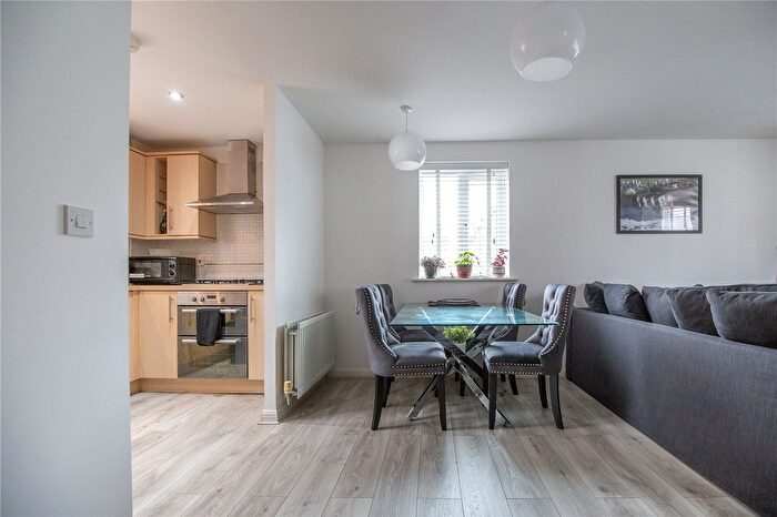 2 Bedroom Flat For Sale In Shakespeare Avenue, Horfield, Bristol, BS7