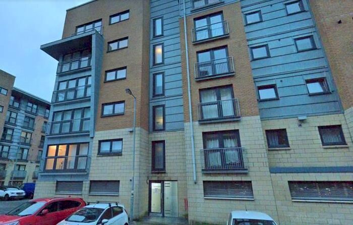 2 Bedroom Flat To Rent In Barrland Street, Glasgow, G41