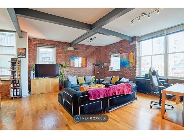 2 Bedroom Flat To Rent In Church Street, Manchester, M4