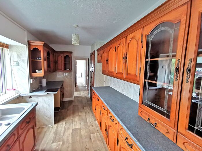 2 Bedroom Flat To Rent In Church Street, Bedwas, CF83