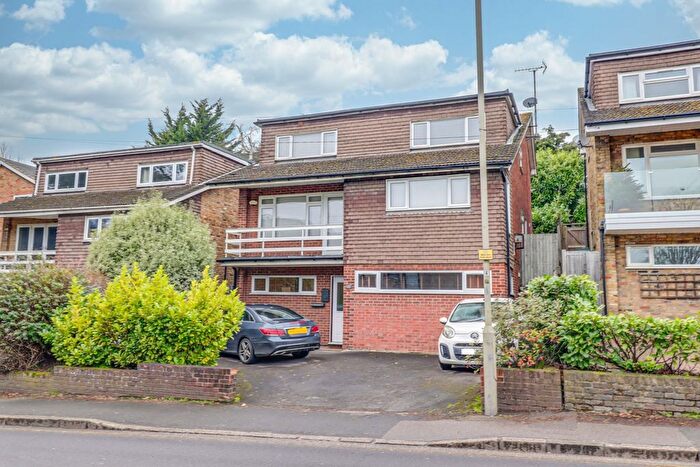 4 Bedroom Detached House For Sale In Queens Road, Brentwood, CM14