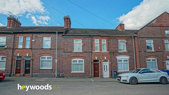 3 Bedroom Terraced House To Rent In Well Street, Newcastle-under-Lyme, ST5