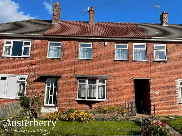 3 Bedroom Town House For Sale In Witchford Crescent, Newstead, Stoke-On-Trent, ST3