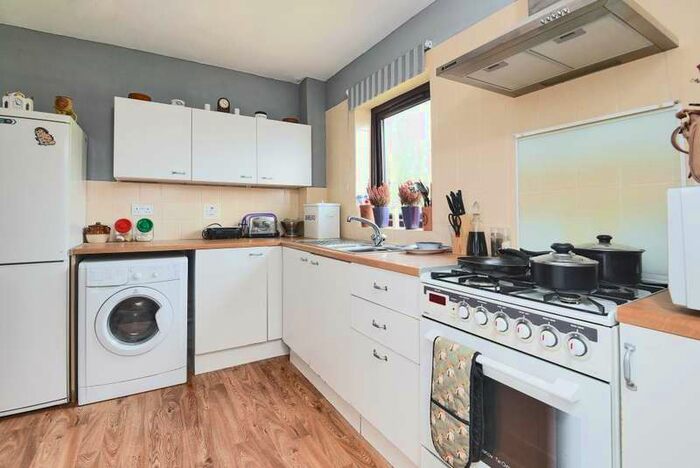 1 Bedroom Apartment To Rent In Newbury, Berkshire, RG14