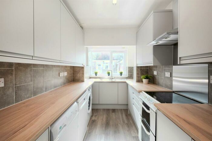 6 Bedroom Terraced House To Rent In Lorne Road, Bath, BA2